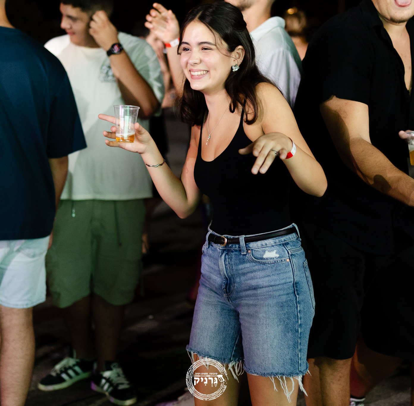 מסיבת קיבוץ של שישי