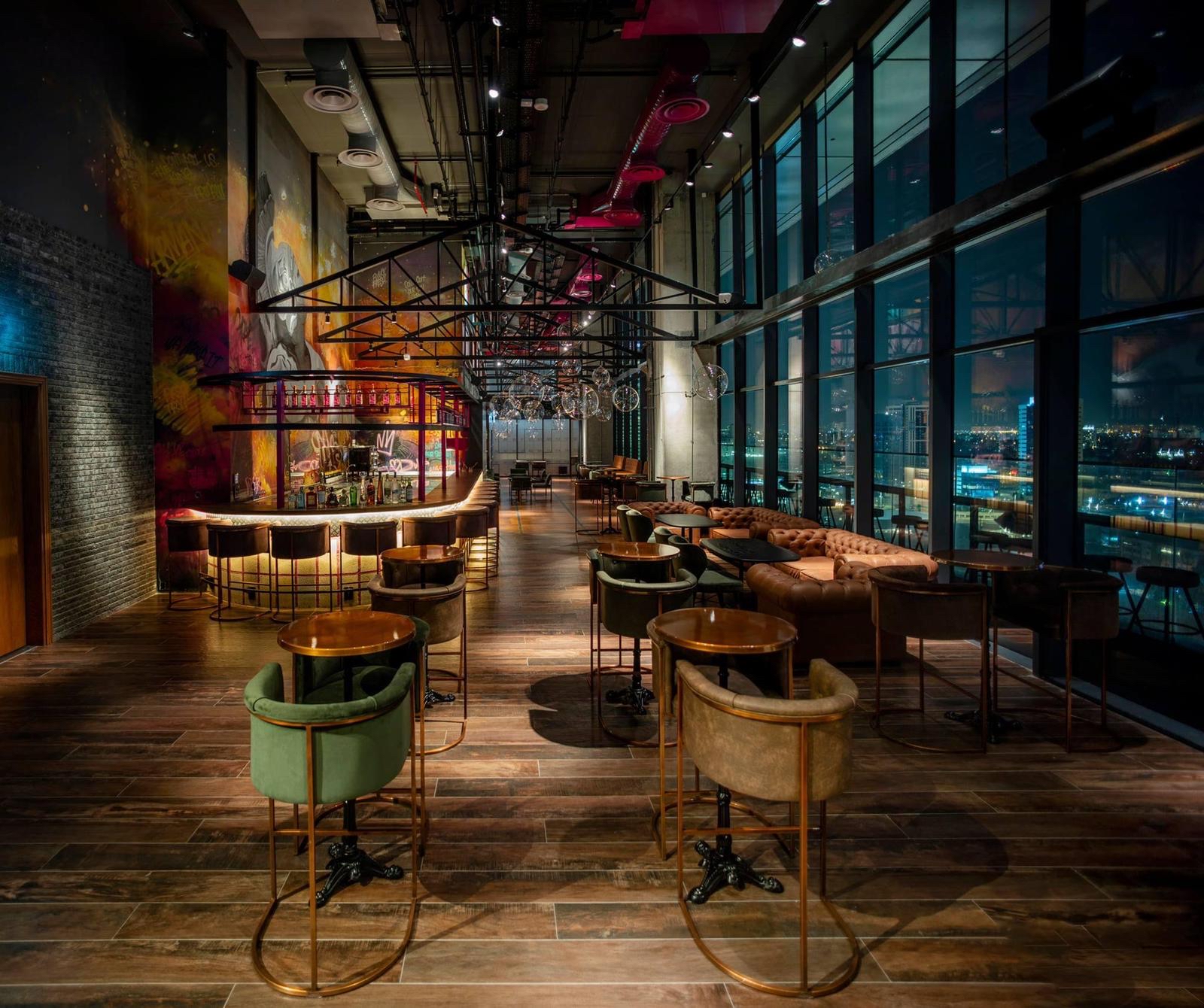 הפתיחה - ראשון ישראלי בקפלה